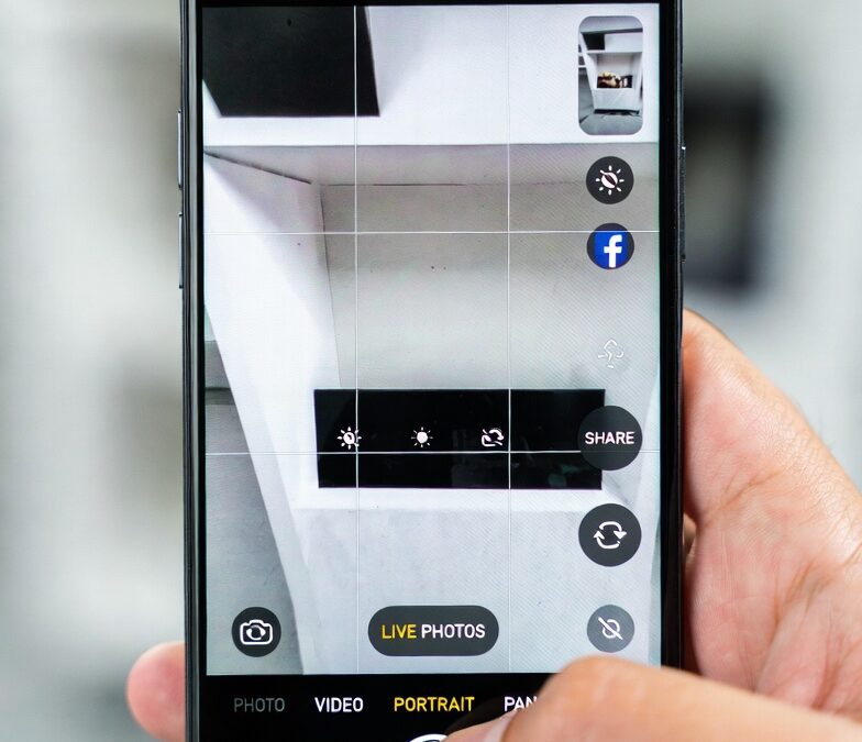 How to Take Stunning Photos with Your iPhone: A Beginner’s Guide